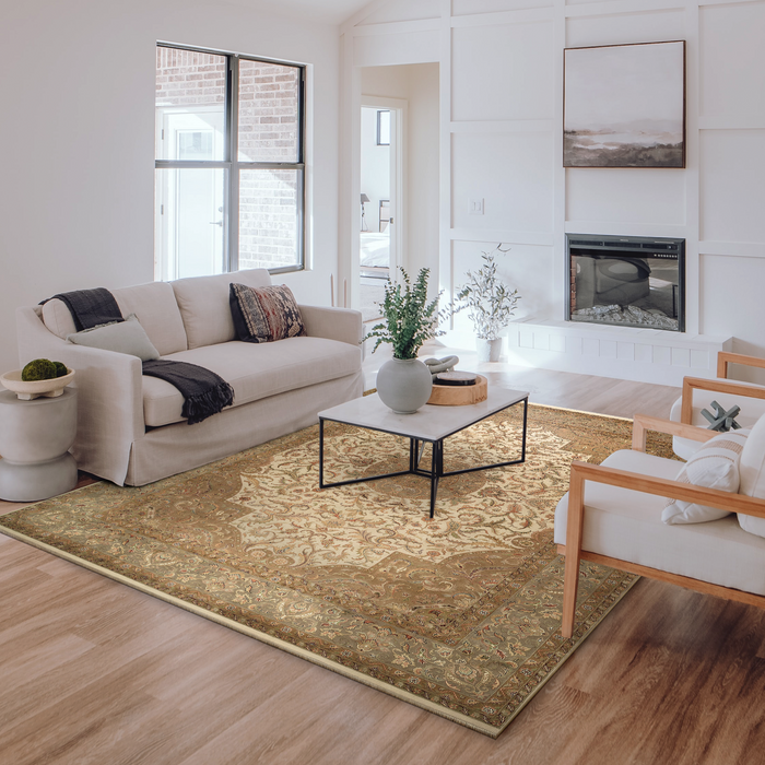 Varanasi 8x10 Beige/Light Green Wool and Silk