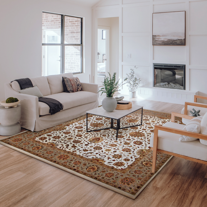 Kashan 8x10 Ivory/Olive Green Wool and Silk