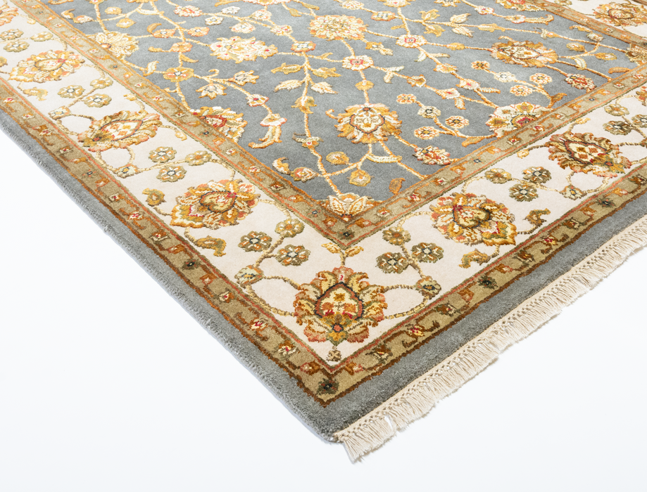 Elegance 4x6 Grey/Ivory Wool and Silk Embossed.