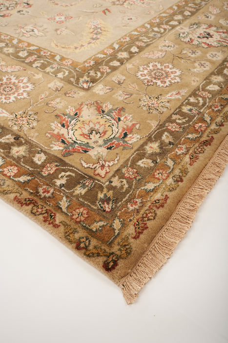 New Kashan 9x12 Ivory/Golden Brown Wool and Silk