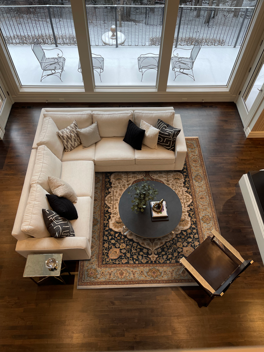 Elegance 8x10 Ivory/Lt.Blue Wool