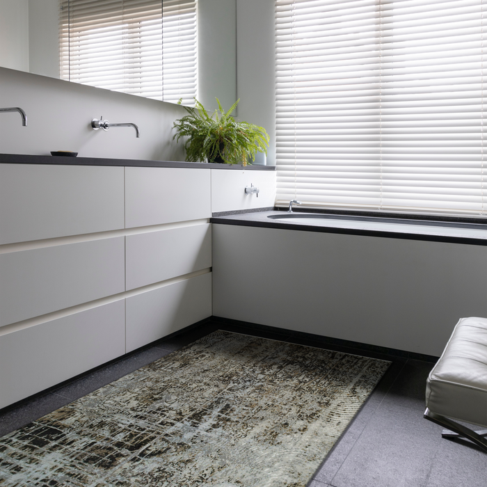 Disparate 4x6 Grey/Multi Wool and Silk (A)