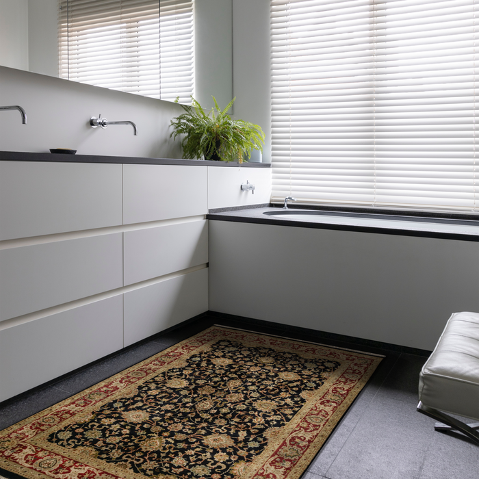 New Isfahan 4x6 Black/Burgundy Wool and Silk