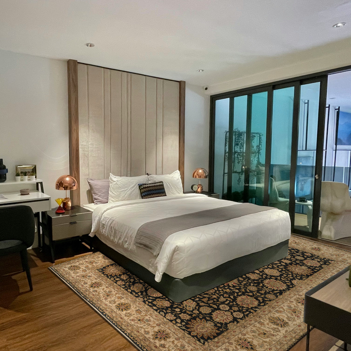 Agra Collection 9x12 Black/Ivory Wool