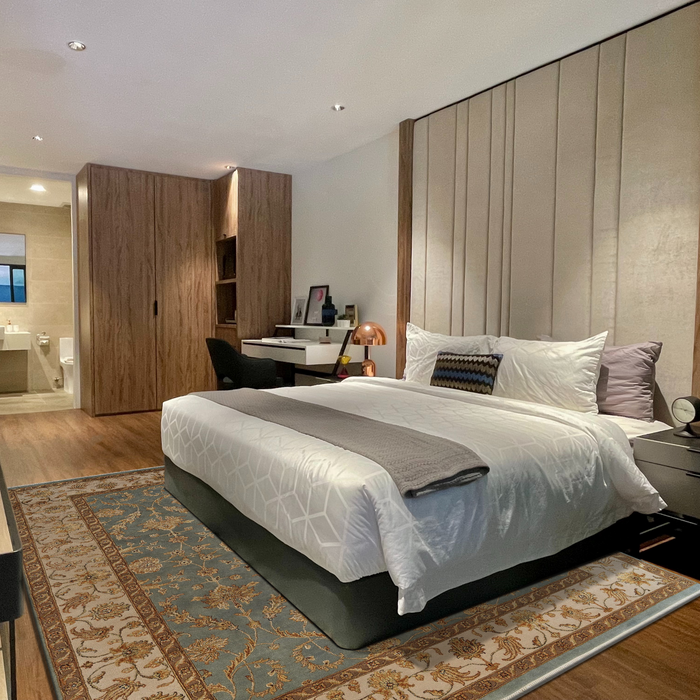 Reflections 9x12 Ivory/Light Blue Wool and Silk Embossed.