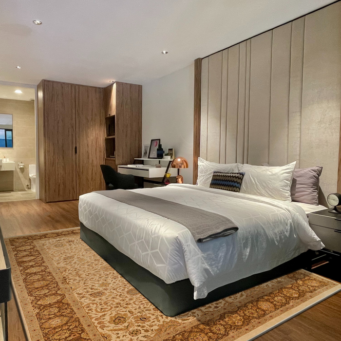 Grand 10x15 Enchante Ivory/Brown Wool and Silk