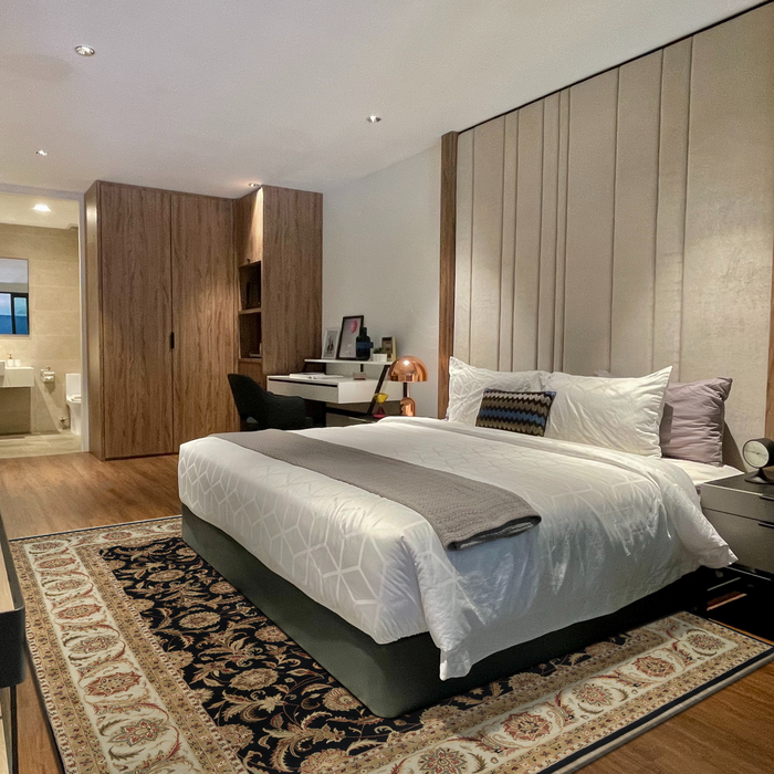 Indo Persian 9x12 Black/Beige Wool and Silk