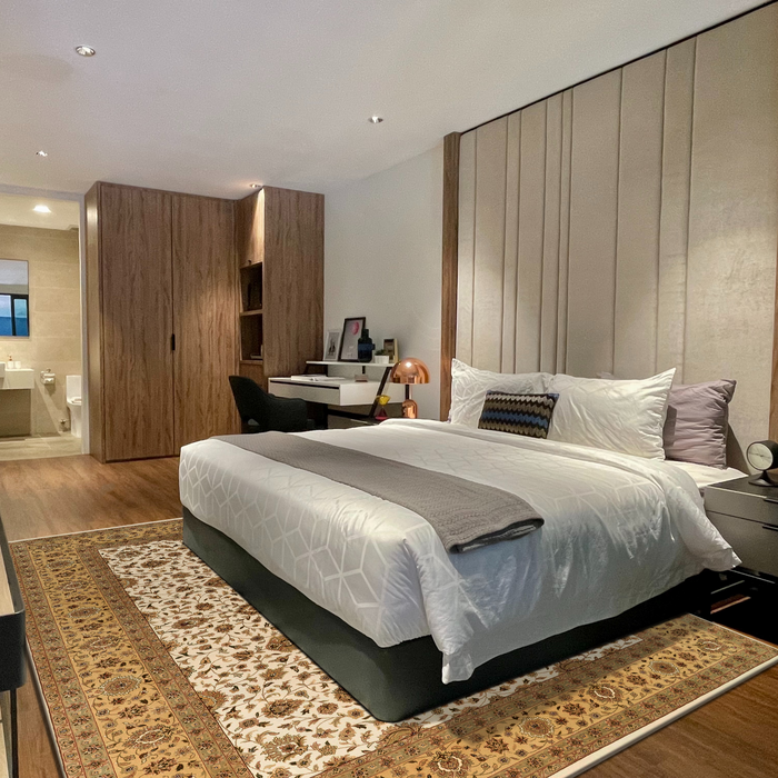 Kashan 9x12 Beige/Light Gold Wool and Silk