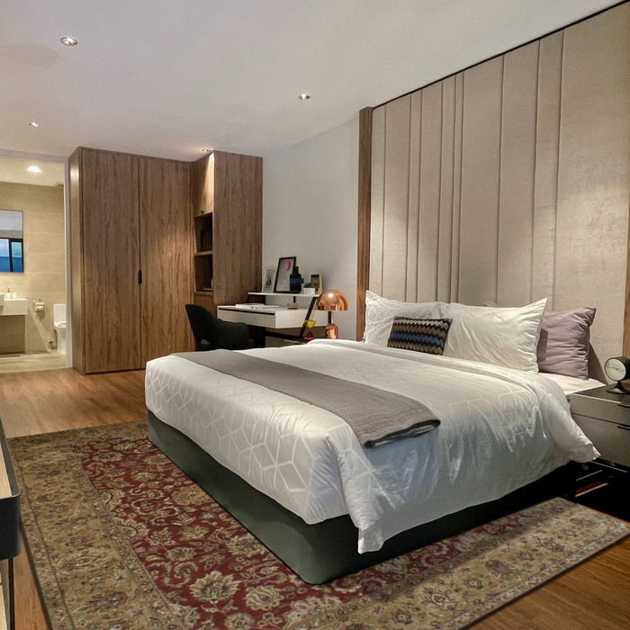 Grand 10x14 Premiere Red/Beige Wool