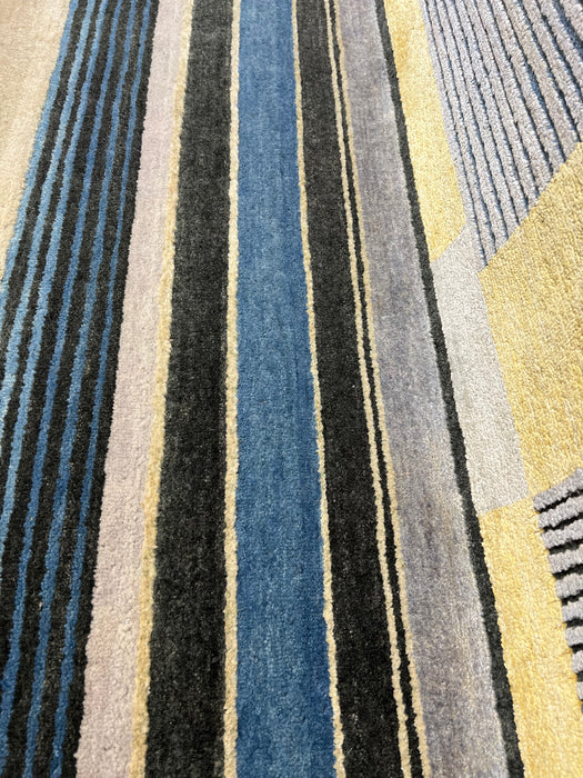 Bauhaus 8x10 Silk and Wool