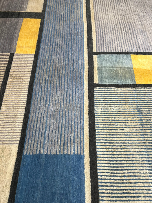 Bauhaus 8x10 Silk and Wool