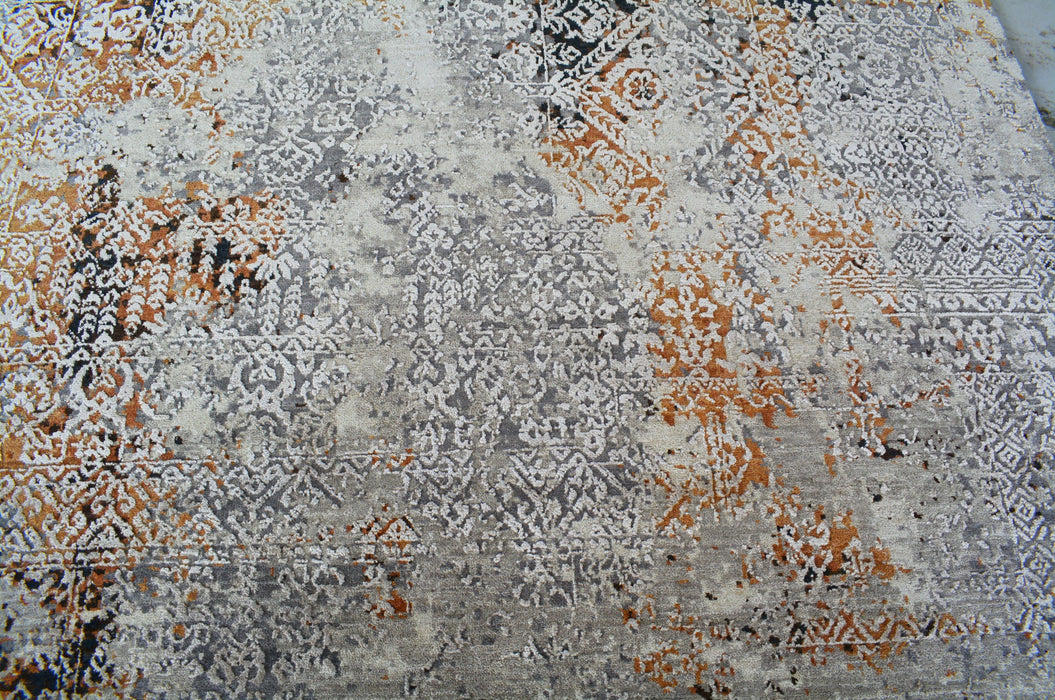 Intrecciare 8x10 Grey/Rust Wool and Silk Embossed