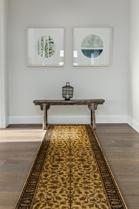 Premiere 2.05x10 Runner Ivory/Black Wool