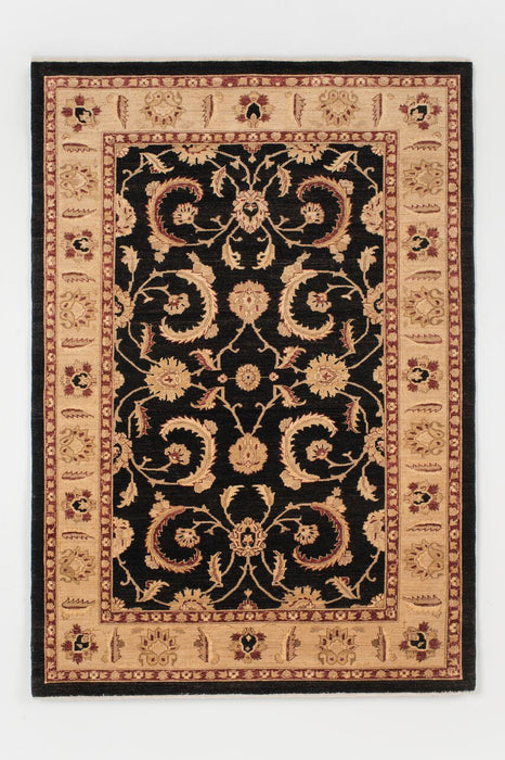 Grand 10x14 Chobi Black/Beige Wool