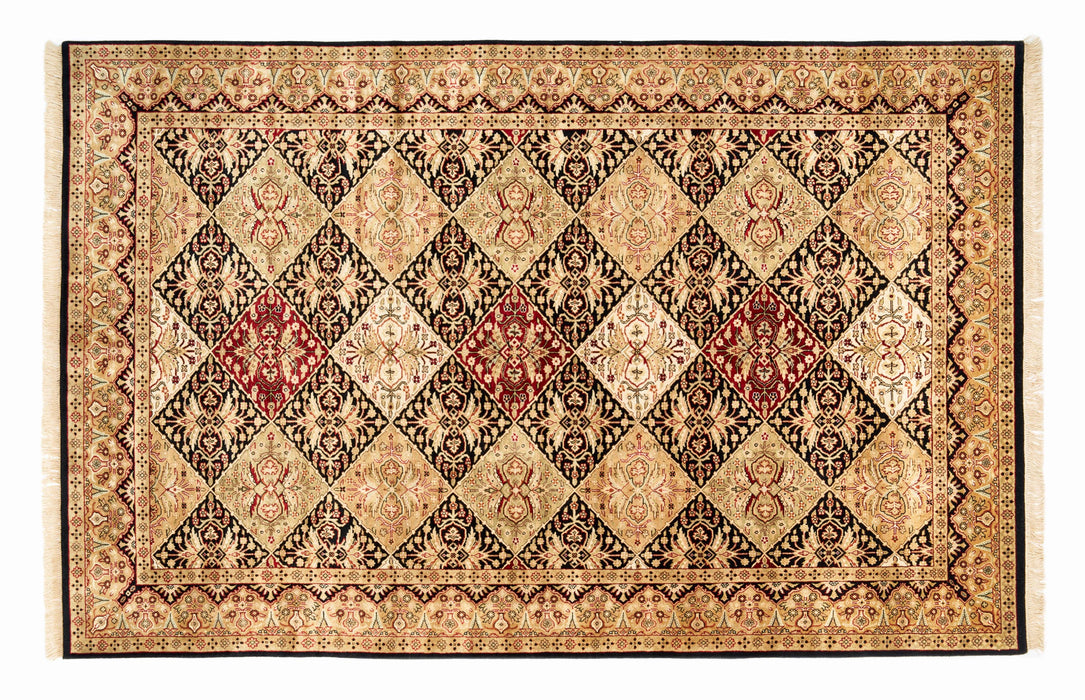 Agra 6x9 Black/Light Gold Wool and Silk