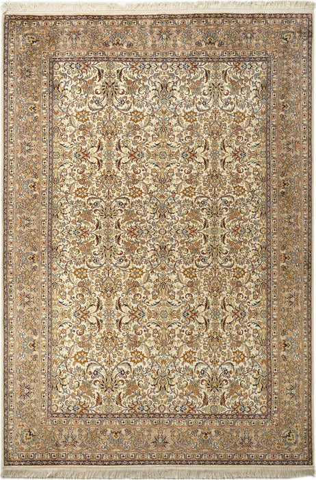 Kashan 6x9 Ivory and Cream Silk