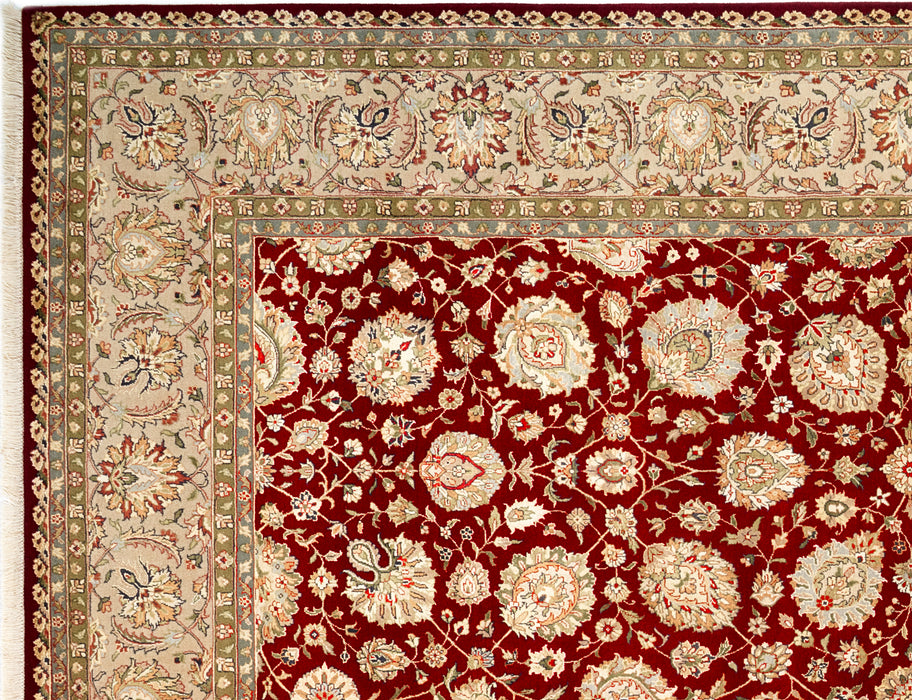 8x10 Indo Persian Burgundy/Beige Wool and Silk