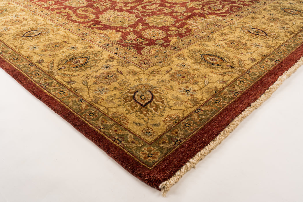 Elegance 8x10 Red/Gold Wool