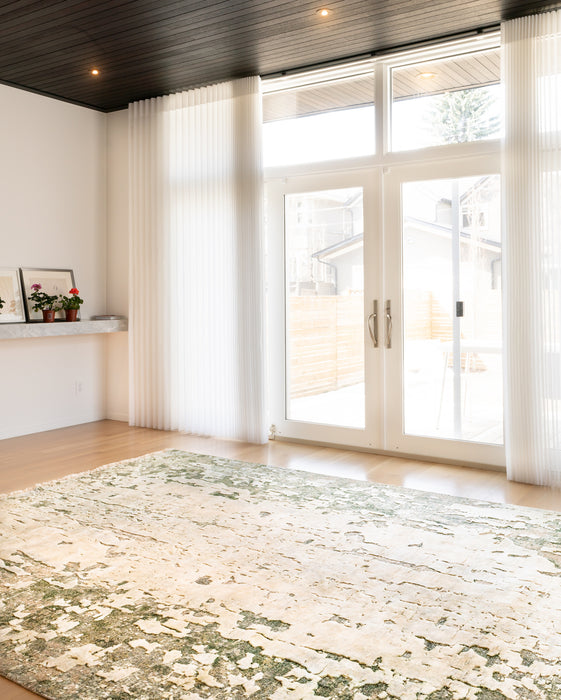 Moss 8x10 Green/Beige Wool & Silk Embossed