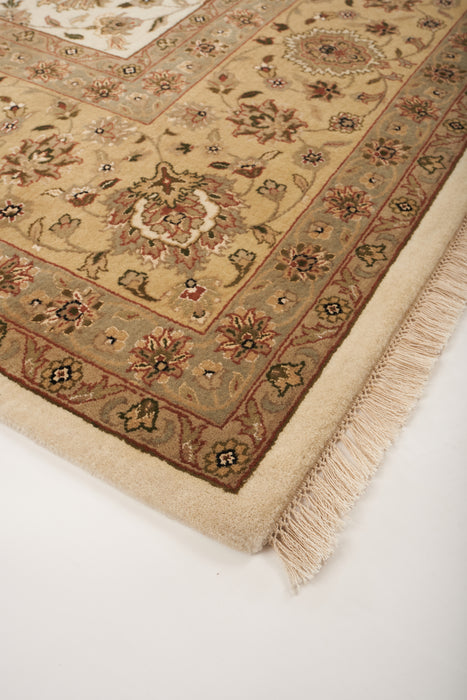 Kashan 9x12 Beige/Light Gold Wool and Silk