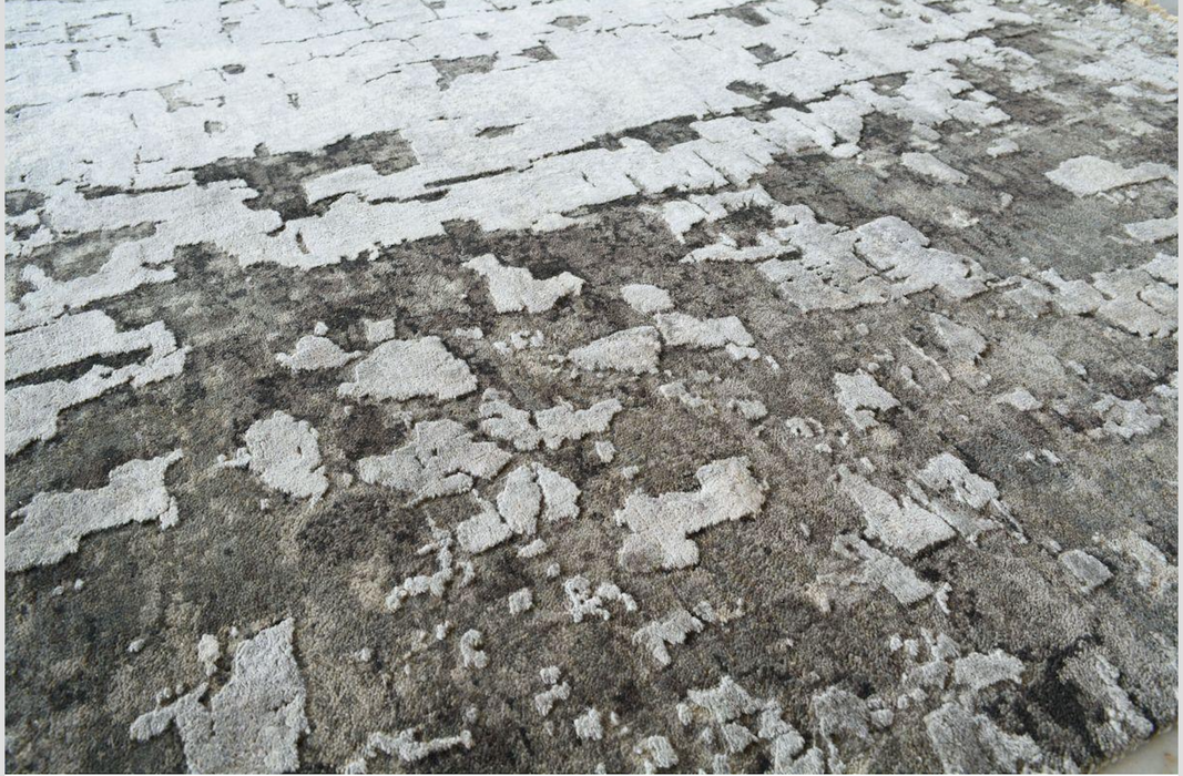 Moss 6x9 Grey/Silver Wool and Silk Embossed