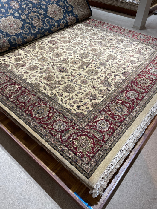Premiere 10x14 Red Ivory Wool