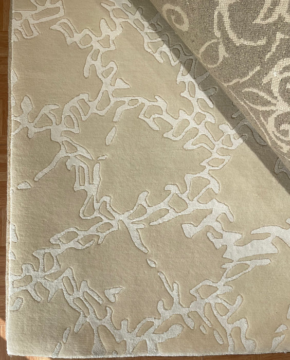 Modern Ivory/Cream 6x9 Wool and Bamboo silk