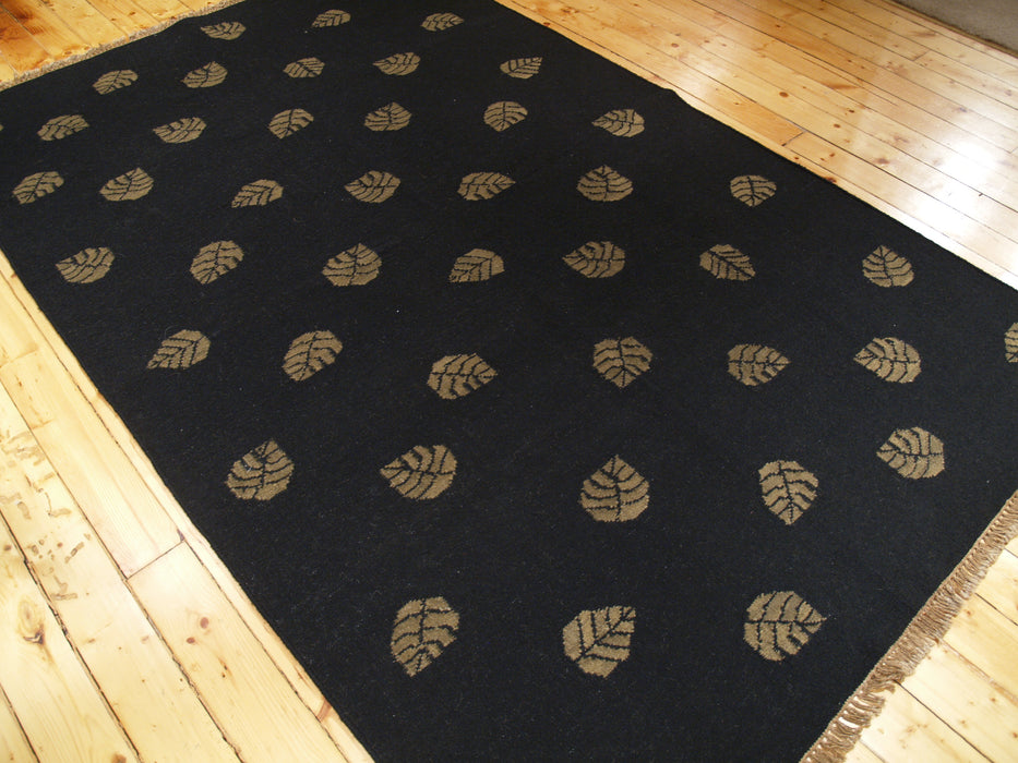 Assorted 5x7 Black Wool