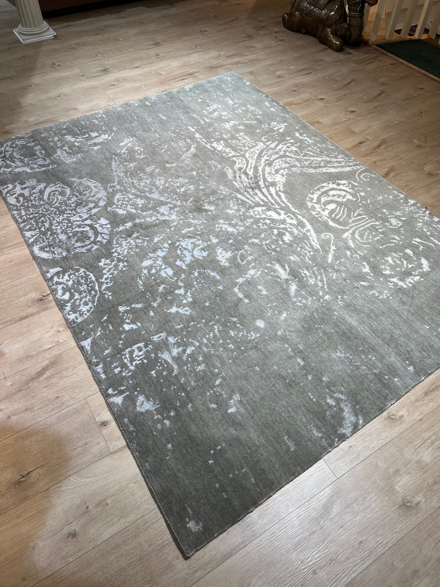 A Day in the Life of Indo Designers: Rug Binding & Repair