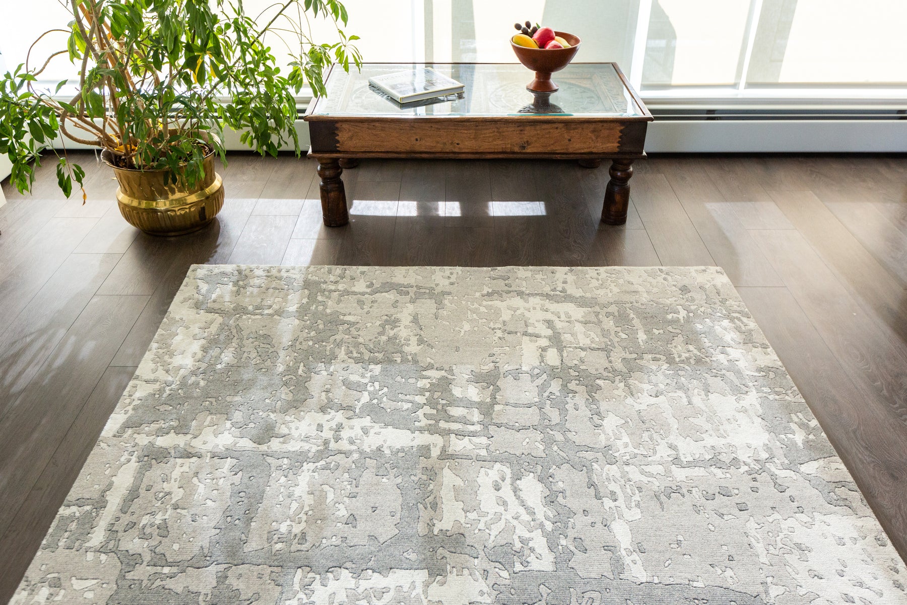 Marble Greys + White in 6x9 feet