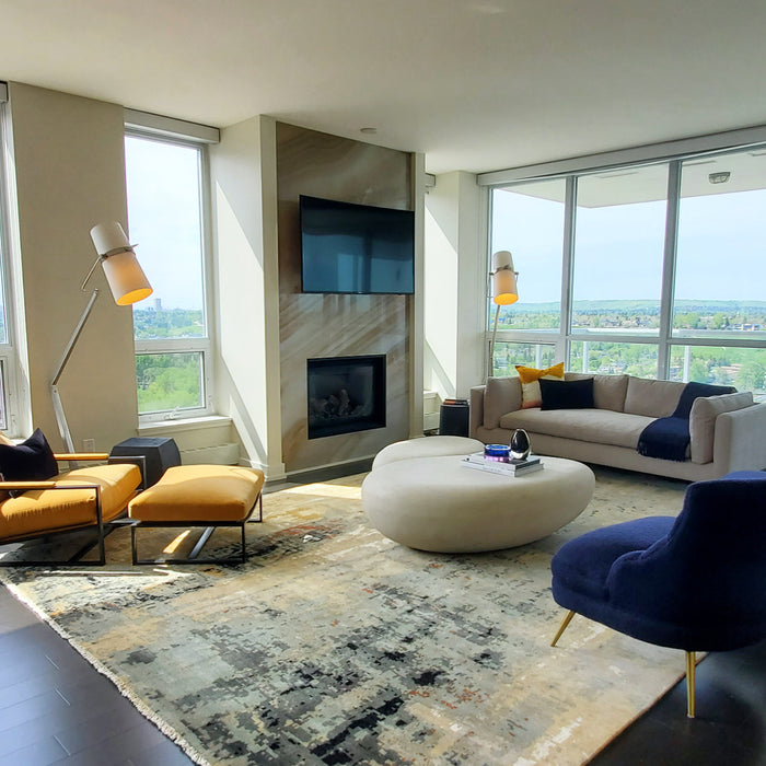 Interior Inspiration: Colourful 10x14 in this high-rise Calgary living space