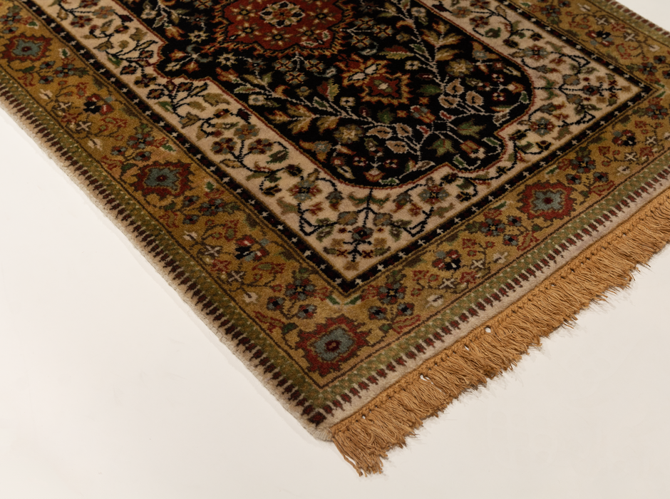 Shah Kashan 2x3 Beige/Black Wool B