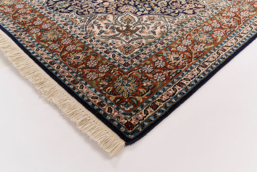 Kashmir 4x6 Navy/Rust Silk.