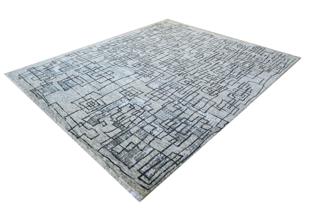 Labyrinth 8x10 Ivory-Charcoal Wool and Silk