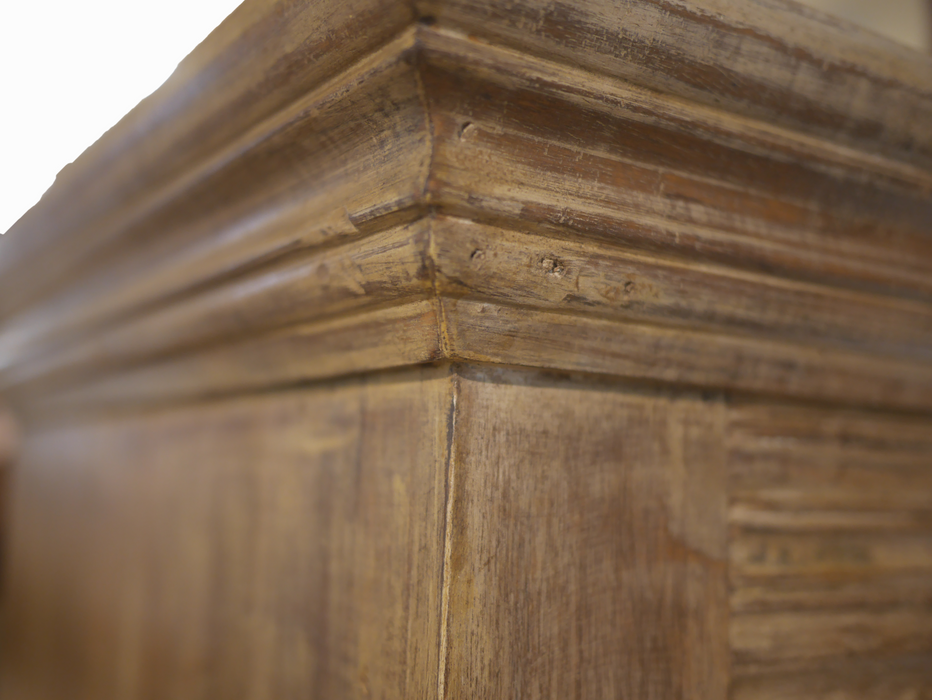 Almirah Beige and Orangey