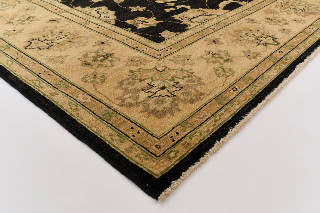 Chobi 9x12 Cream/Black Ghazni Wool