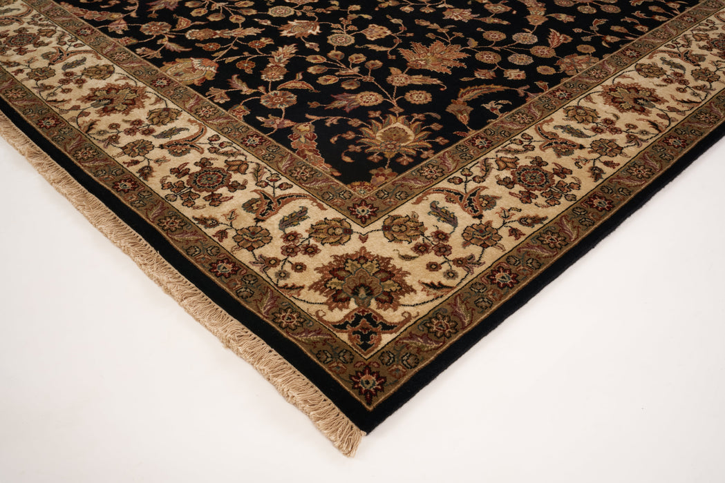 Indo Persian 4x6 Black/Cream Wool