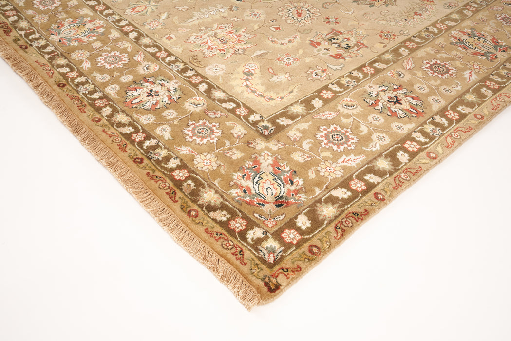 New Kashan 6x9 Ivory/Golden Brown Wool and Silk