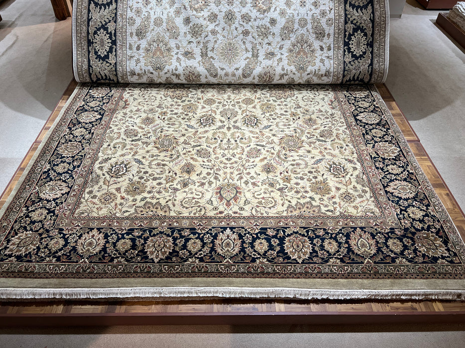 10x14 Antique Finish Sage Green/Black Wool
