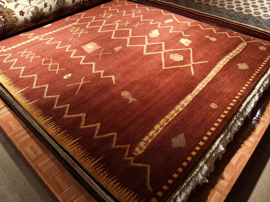 5x7 Meander Red and Brown Wool