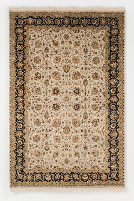 Kashan 6x9 Beige/Black Wool and Silk