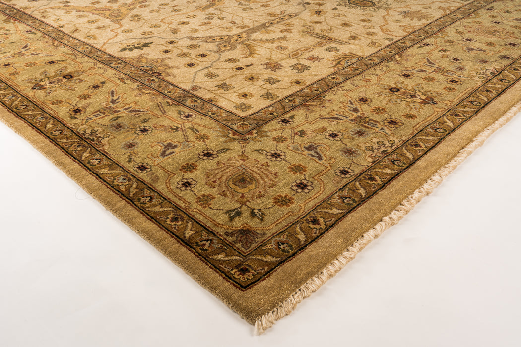 Elegance 8x10 Beige Light Green Ghazni Wool