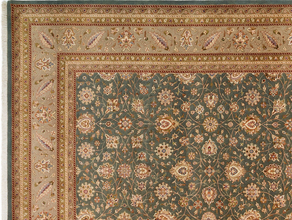 9x12 New Sarook Beige/Light Blue Wool & Silk
