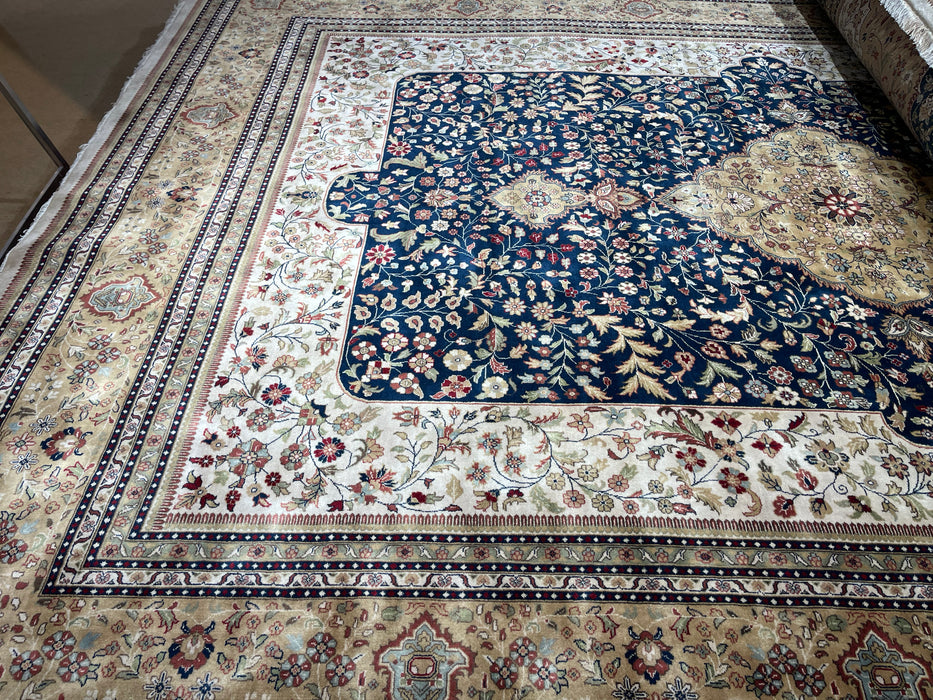 Shah Kashan 10x14 Beige/Blue Wool