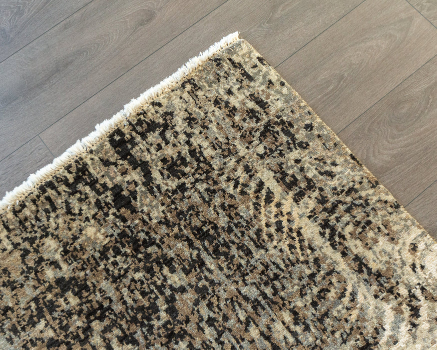 Disparate 4x6 Grey/Multi Wool and Silk (B)