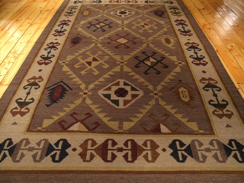 Aztec 5x8 Wool