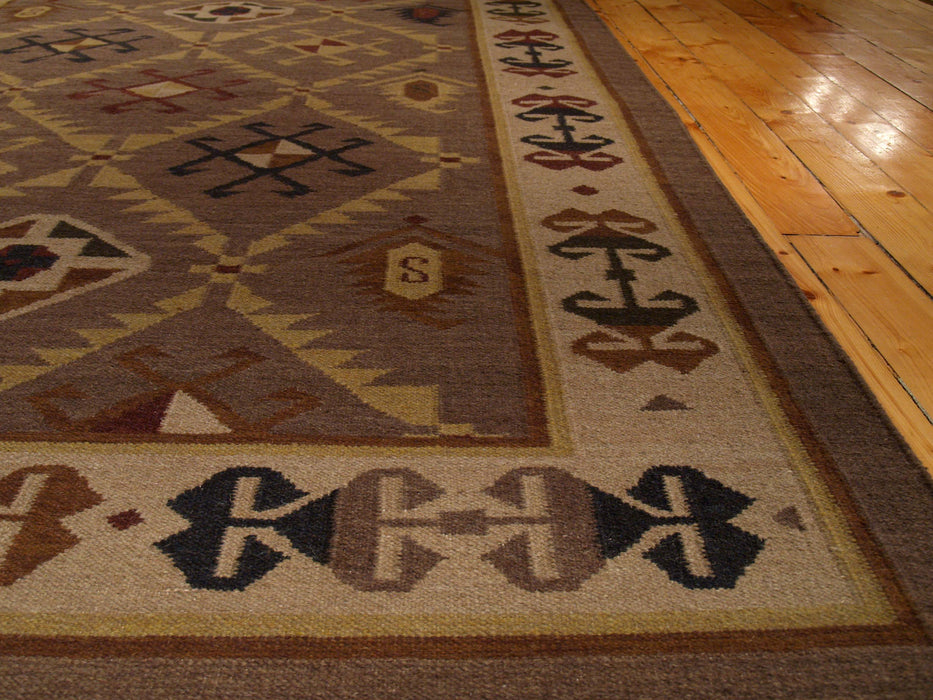 Aztec 5x8 Wool