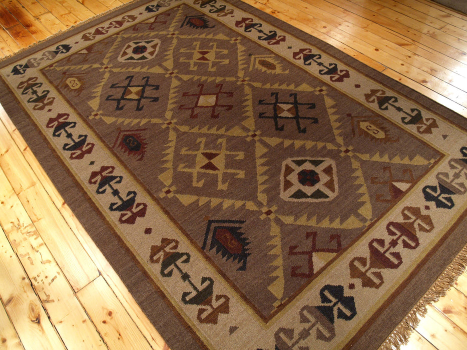 Aztec 5x8 Wool